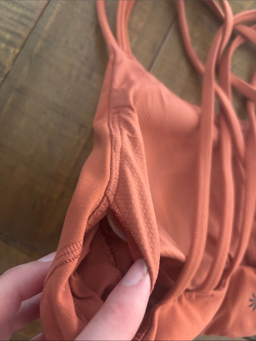 Athleta Strappy Sports Bra - Rust Pink Size M - Picture 5 of 6